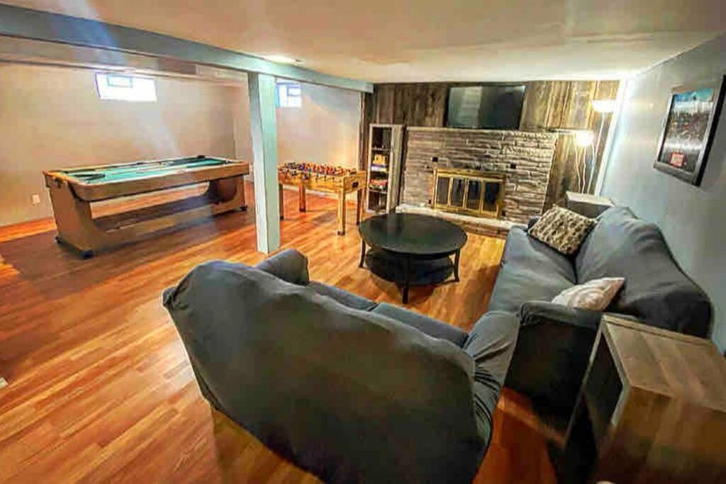 Adorable&Cozy Suburban Home Mins From Dwtn/Airport Rochester Exteriör bild